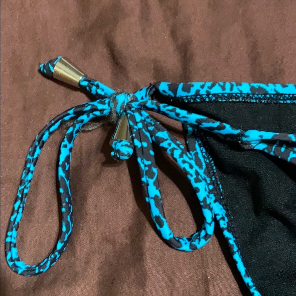 Women’s String Bikini. EUC! - Picture 6 of 8